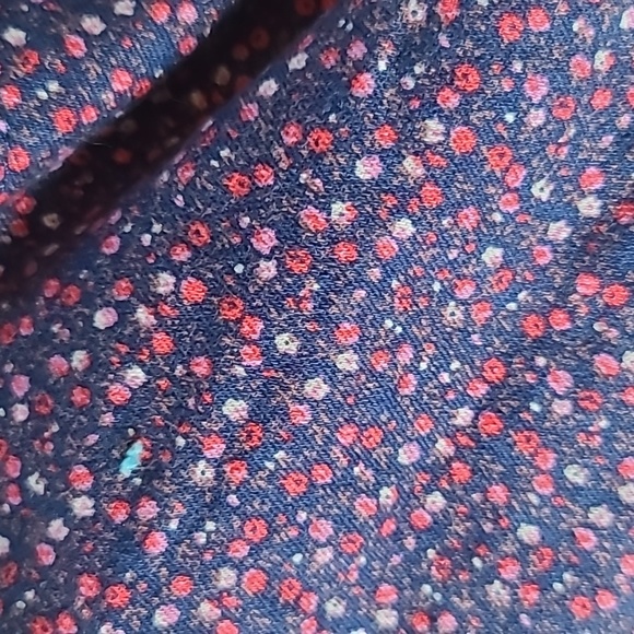 Gap Kids Flower Shorts - Picture 2 of 2